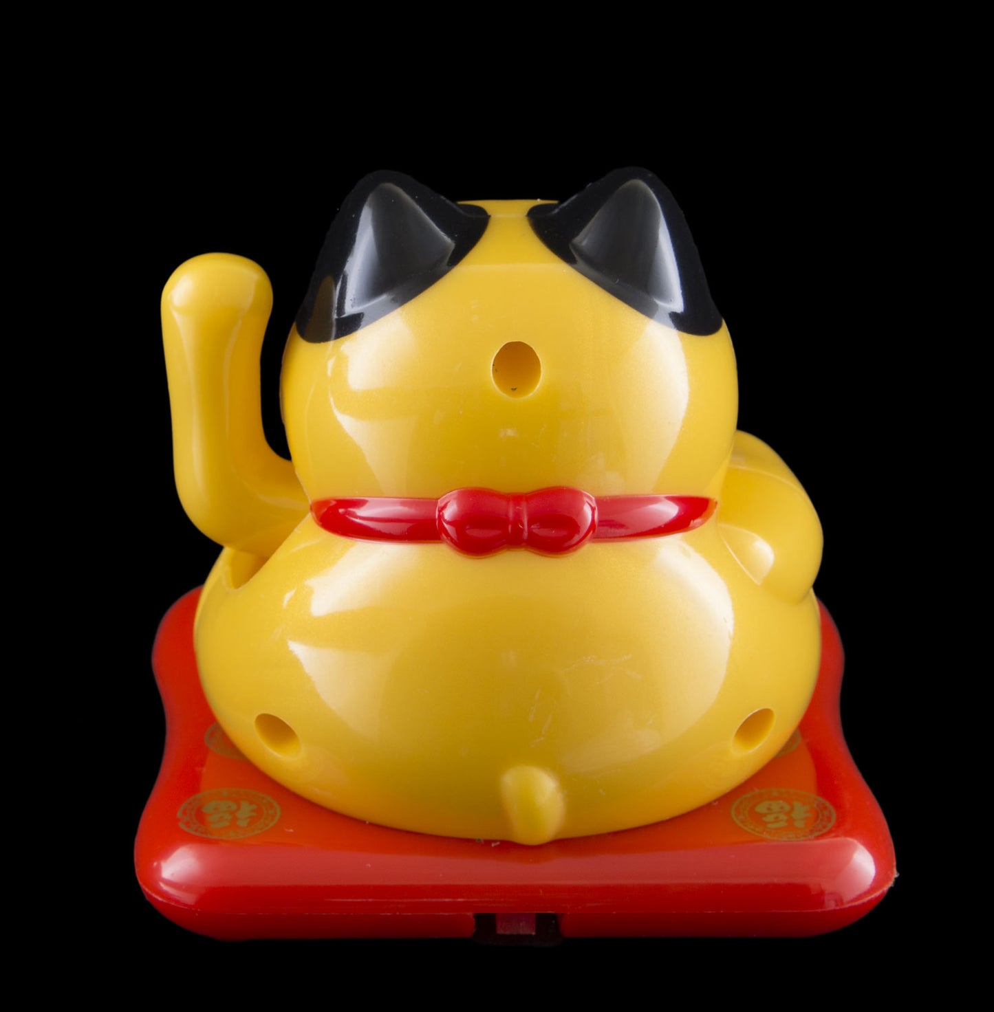 Chat Japonais Maneki Neko Jaune – Figurine Solaire Animée