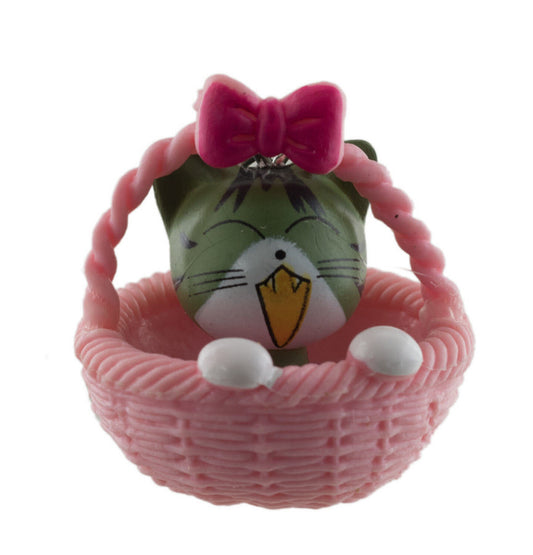 Charm Chat Gris dans son Panier Rose – Accessoire Kawaii Japonais