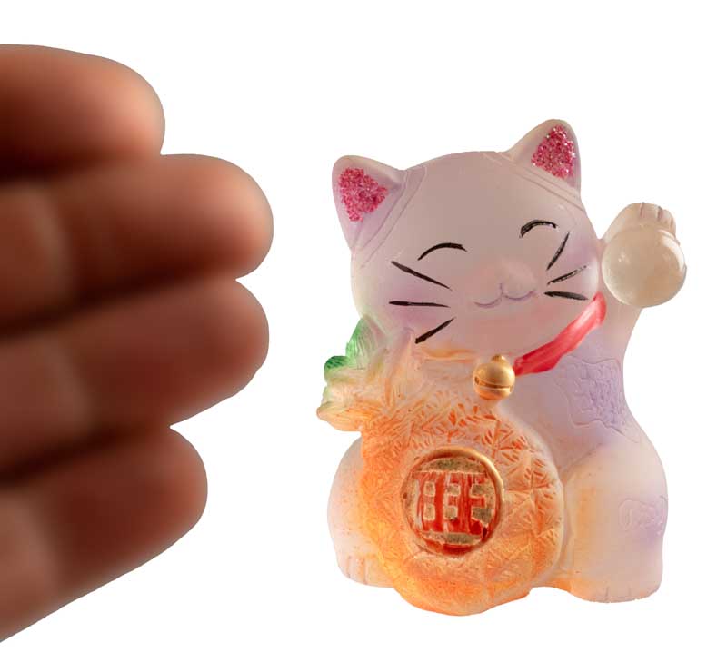 Figurine Chat Maneki-Neko et son Ananas en Résine – Décoration Kawaii 7 cm