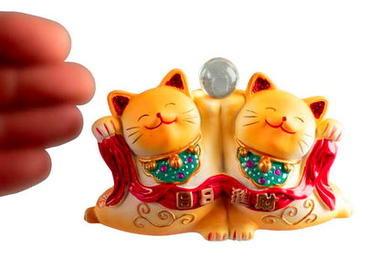 Duo Chat Maneki-Neko Jaune en Résine – Statuette Décorative Kawaii 11 cm