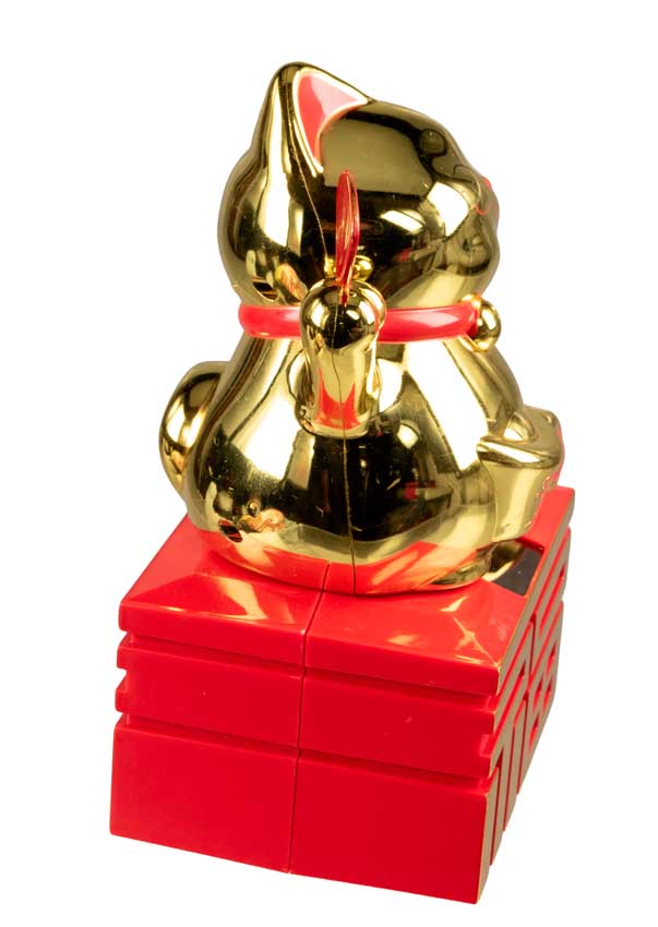 Chat Japonais Maneki Neko Doré avec Éventail – Figurine Solaire Animée 21 cm