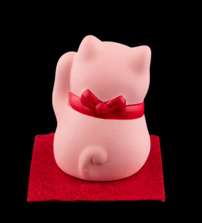 Statuette Chat Japonais Rose – Maneki-neko Bonheur Kawaii 5 cm