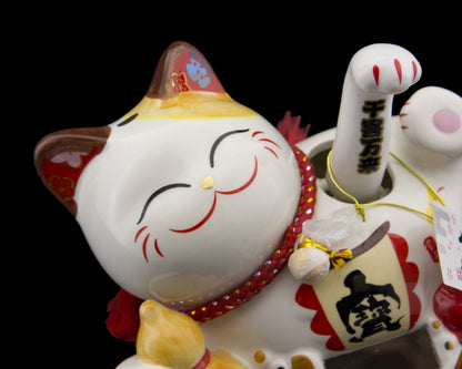 Famille Maneki Neko Blanc  – Figurine Solaire Animée en Porcelaine