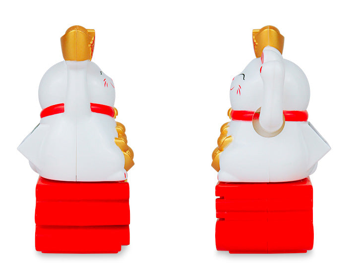 Chat Japonais Maneki Neko Blanc avec Lingot de Fortune – Figurine Solaire Animée