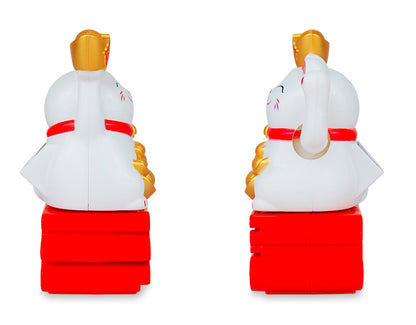 Chat Japonais Maneki Neko Blanc avec Lingot de Fortune – Figurine Solaire Animée